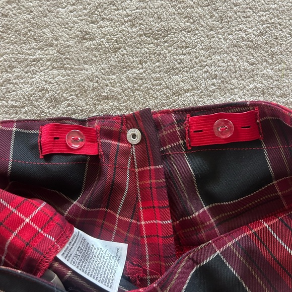 H&M Kids Red and Black Plaid Skirt - Picture 4 of 5